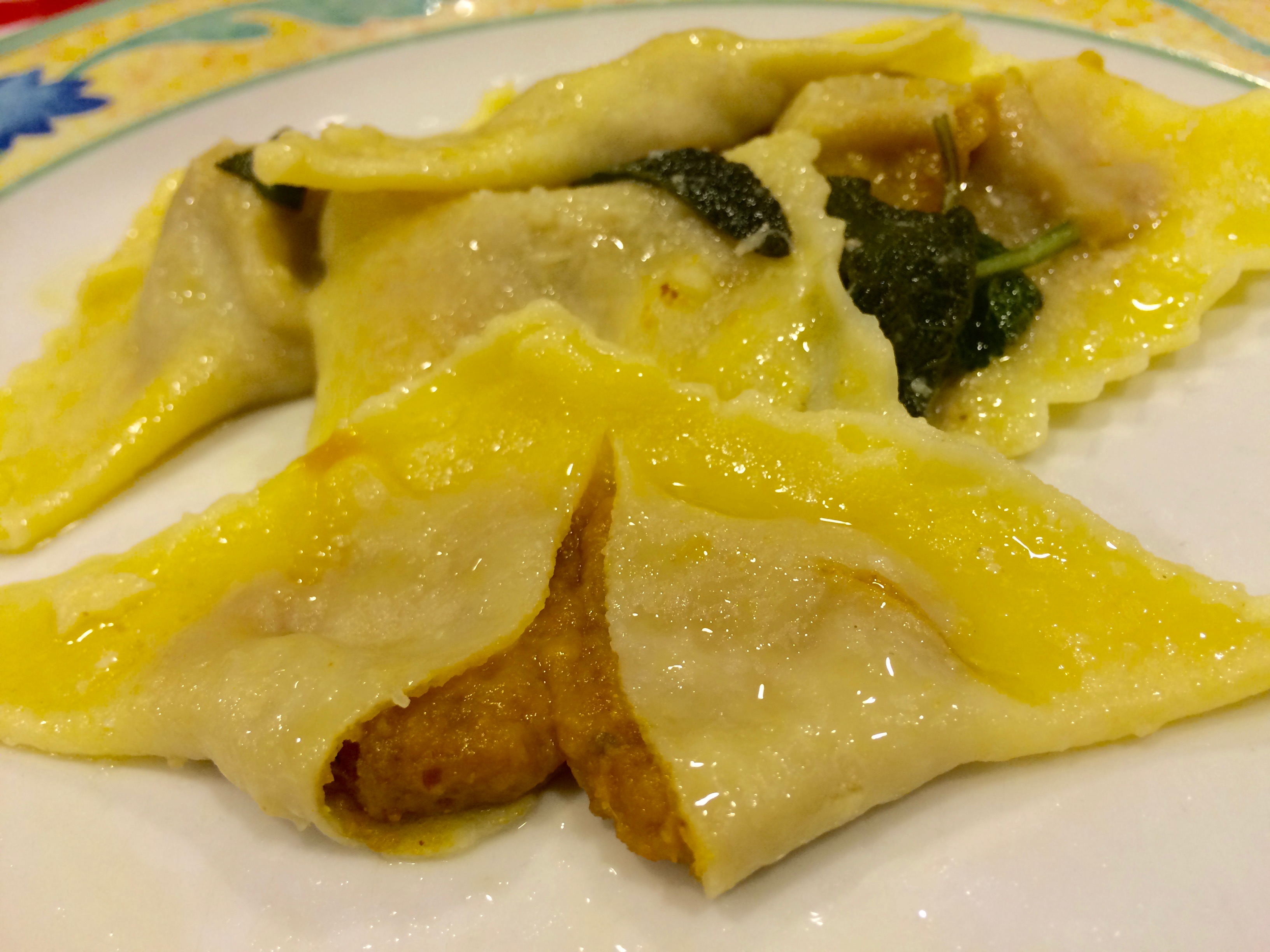 Tortelli di zucca con amaretti la ricetta per la domenica... Il blog di Andrea De Palma Tortelli di zucca con amaretti la ricetta per la domenica... Il blog di Andrea De Palma