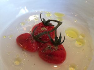 Bross Lecce - Pomodoro disidratato con pepe bianco e nero, con acqua di ricotta forte e olio